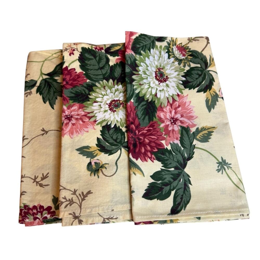 Waverly Garden Room Napkin Set Yellow Dahlia Floral Print